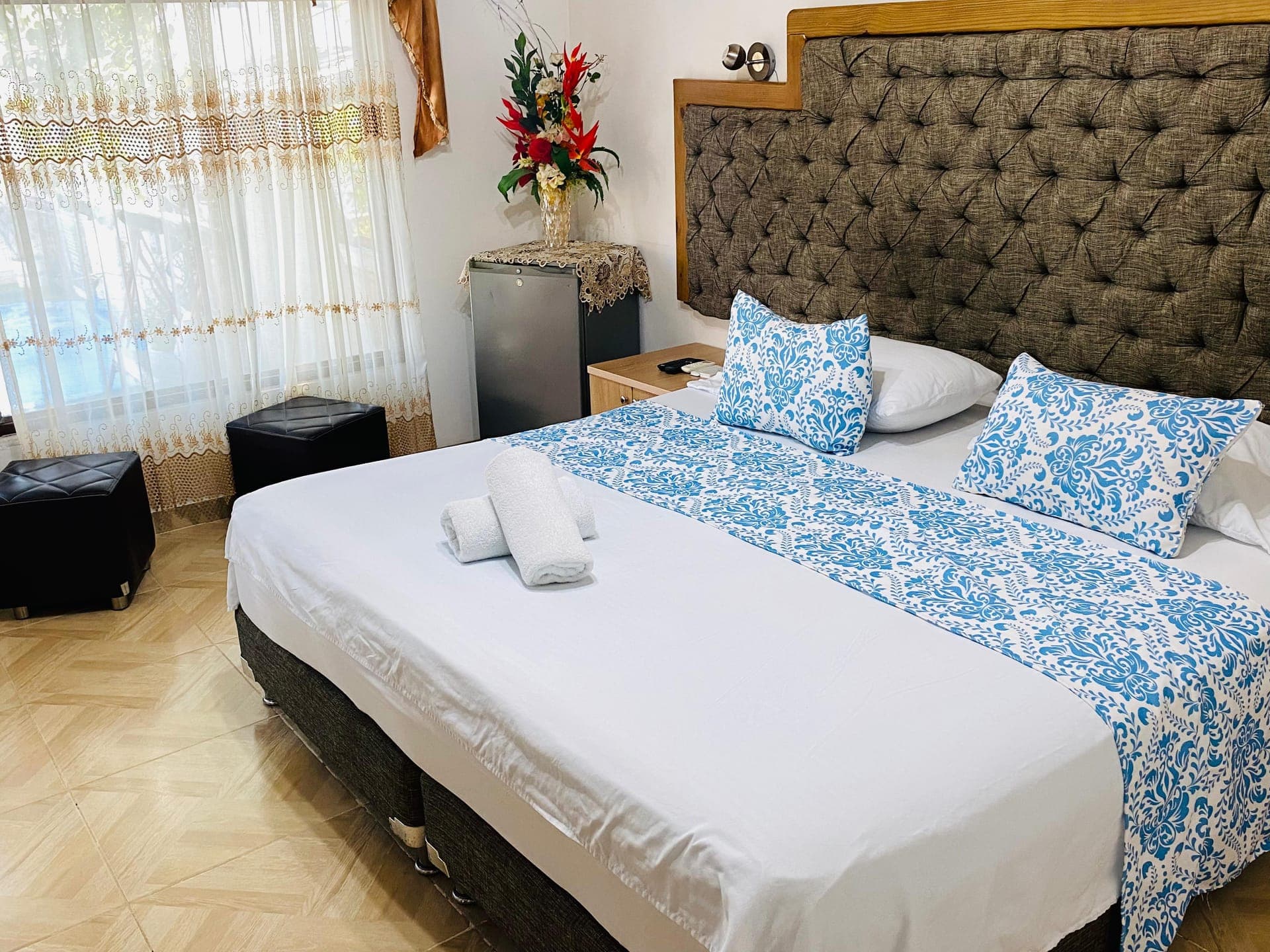 Suite 303 · Heliconias — Suite Especial Deluxe con jacuzzi